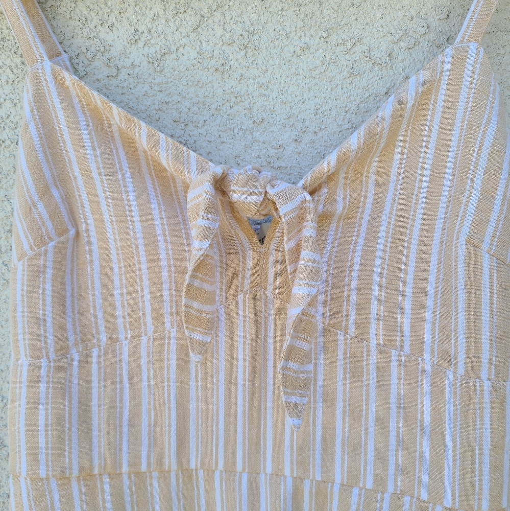 Hollister Mini Sundress - Picture 4 of 11
